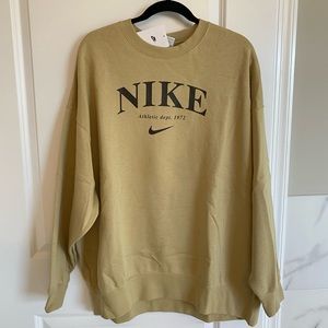 Oversized Nike Sweatshirt